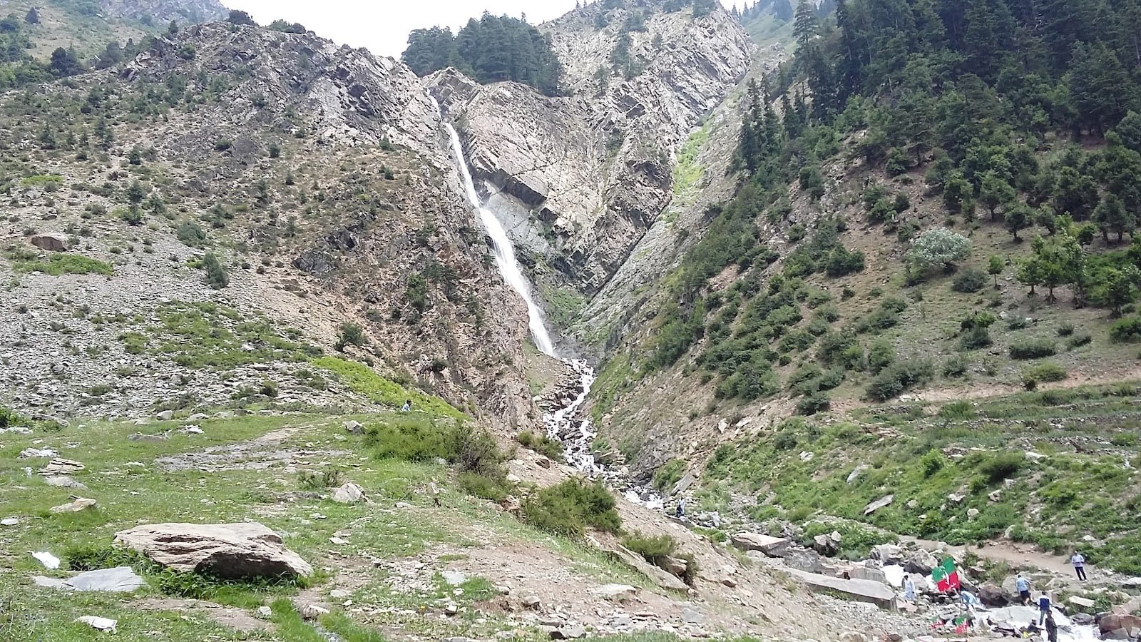 Best Places for Sunrise in Swat: Timing, Angles and Access Notes