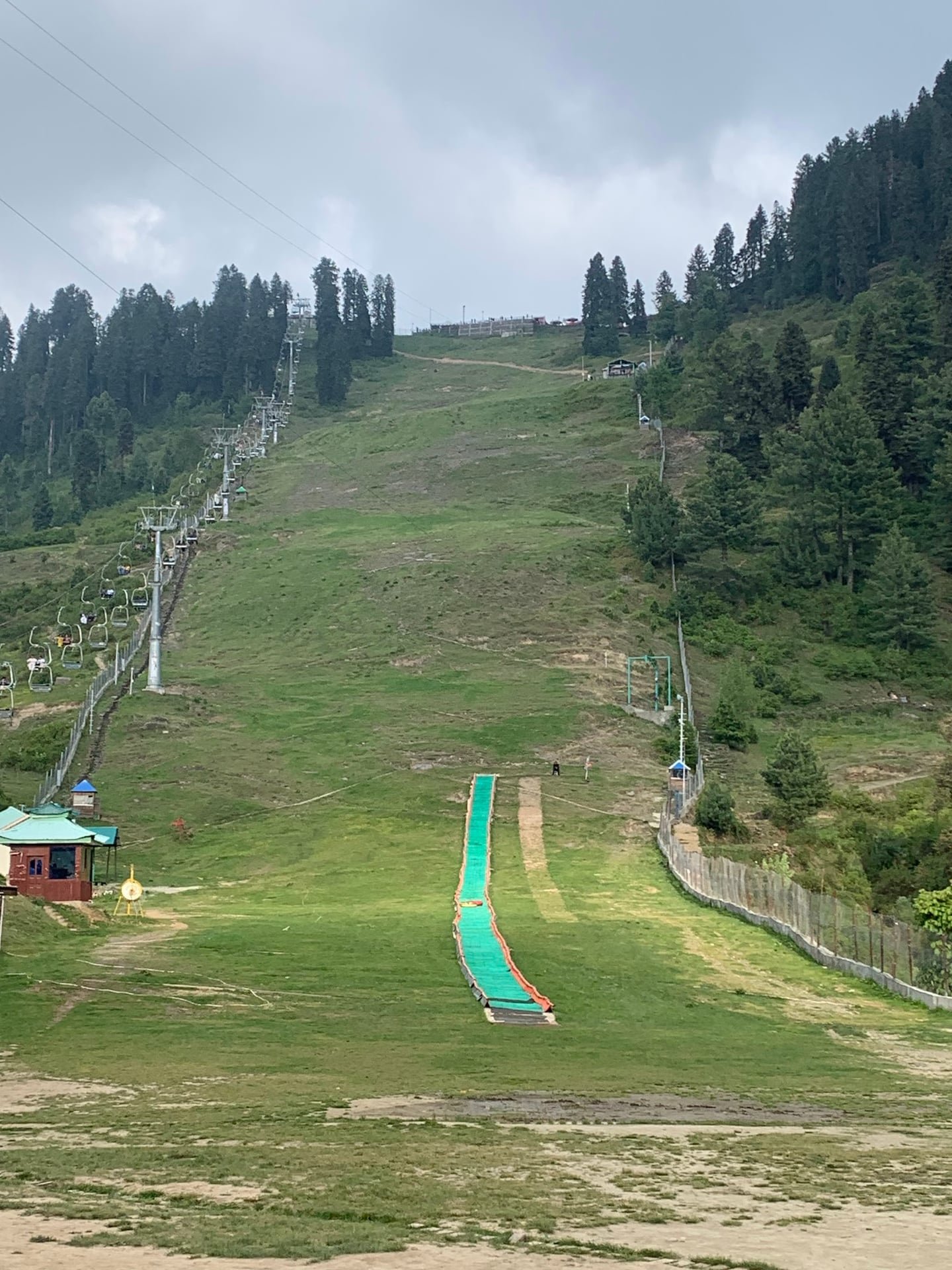 Malam Jabba Chairlift