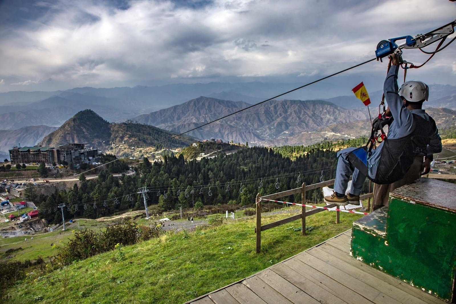 Malam Jabba Chairlift 1